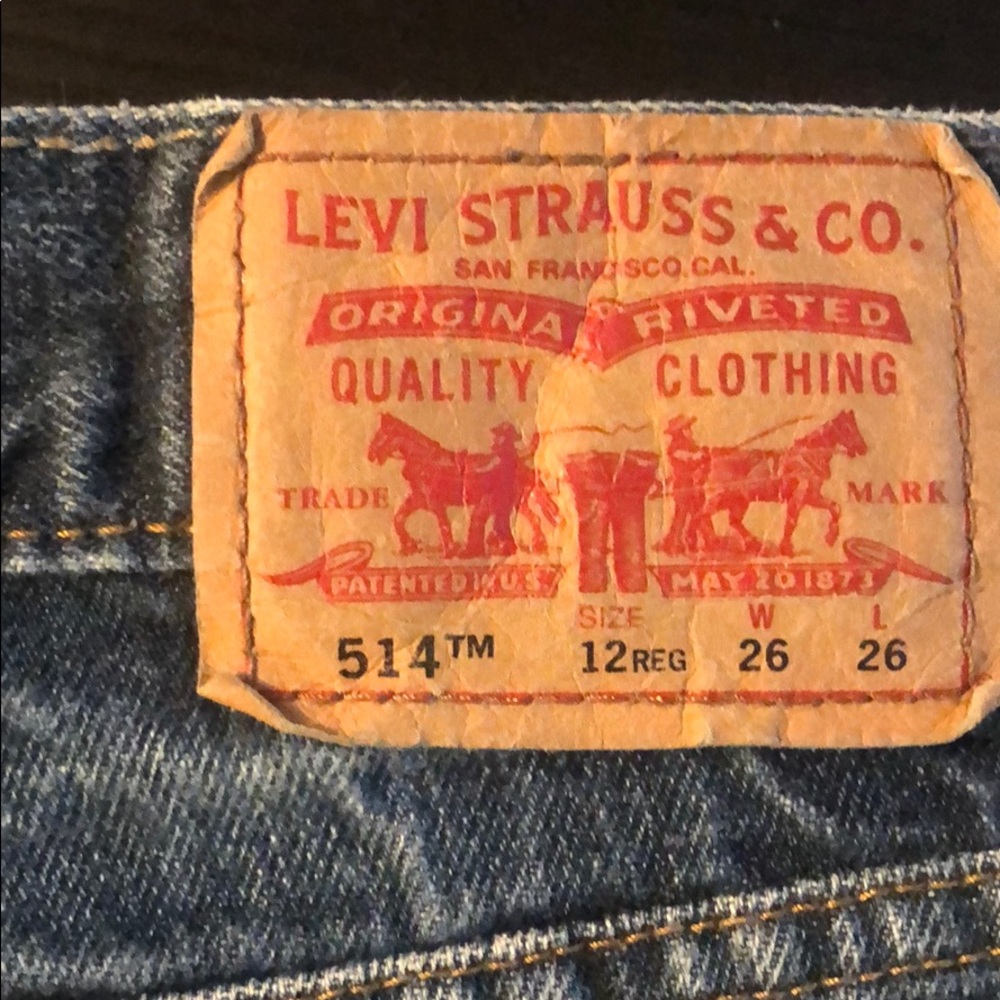 Shorts - Picture 5 of 6